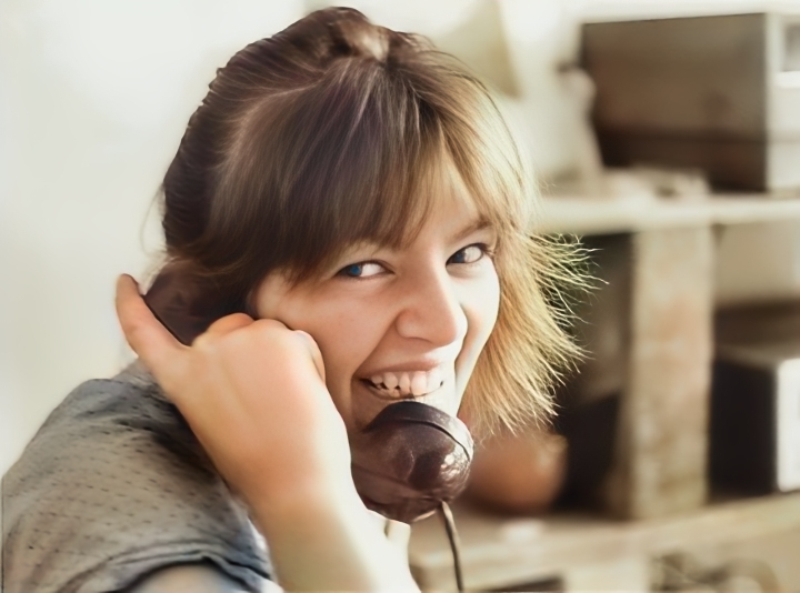 patty moony on old fashioned telephone